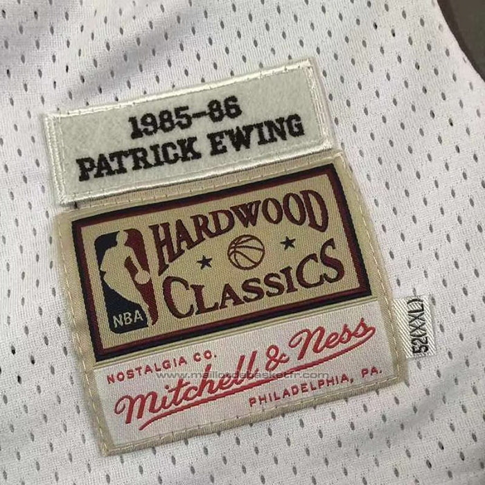 Maillot New York Knicks Patrick Ewing #33 Mitchell & Ness 1985-86 Blanc